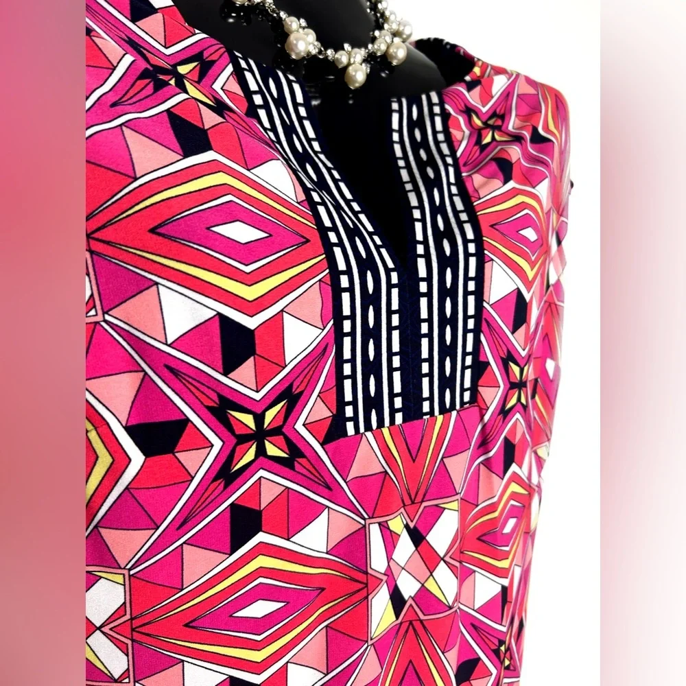 Pink and Black Kaleidoscope Patterned Dress - Picture 7 of 11